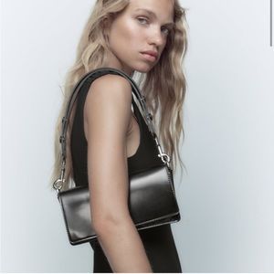 Zara | Contemporary Black Shoulder Bag